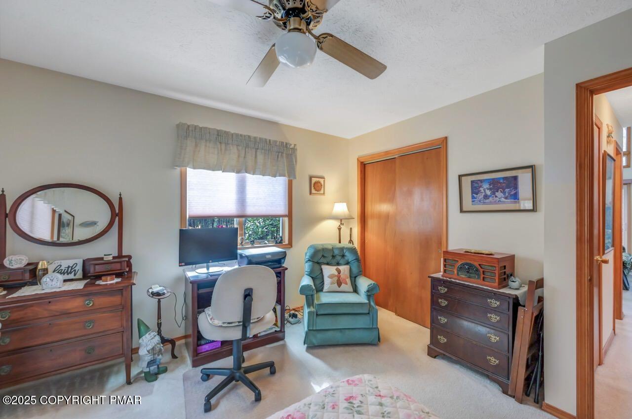 183 Panther Run Road Jim Thorpe, PA 18229 - Photo 34 of 59 a living room with furniture and a window