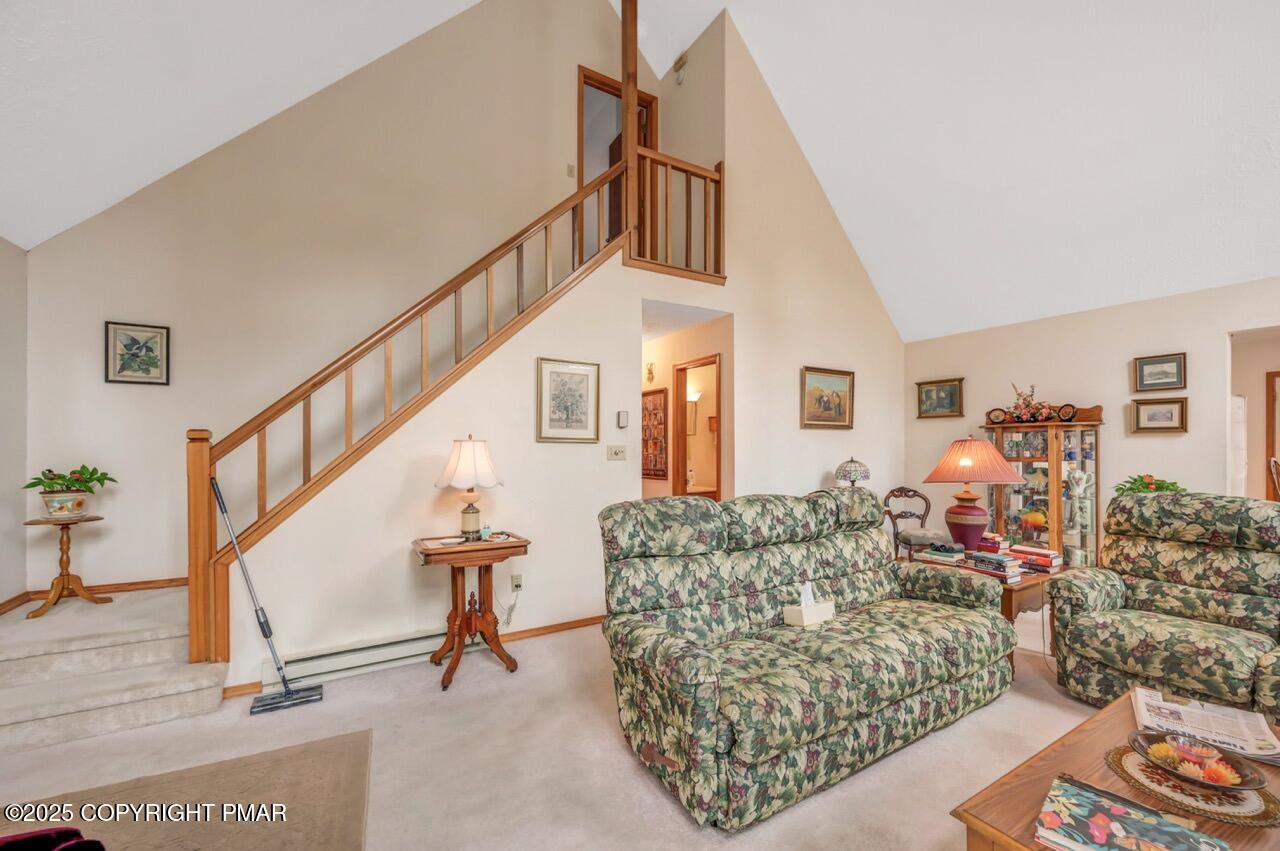 183 Panther Run Road Jim Thorpe, PA 18229 - Photo 10 of 59 a living room with furniture and a potted plant
