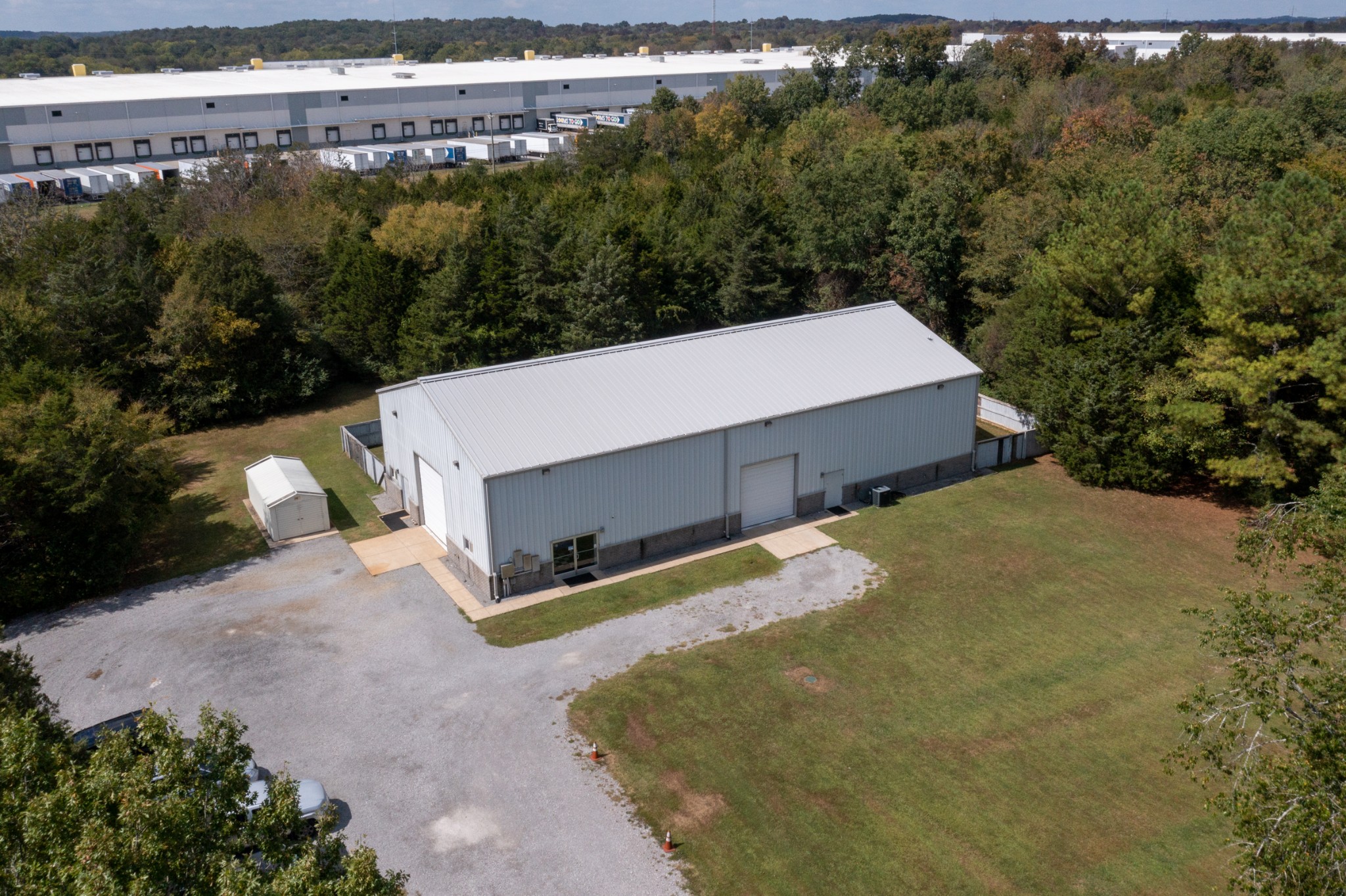 2650 McCrary Road Lebanon, TN 37090 - Photo 11 of 40 a view of a outdoor space with a mountain