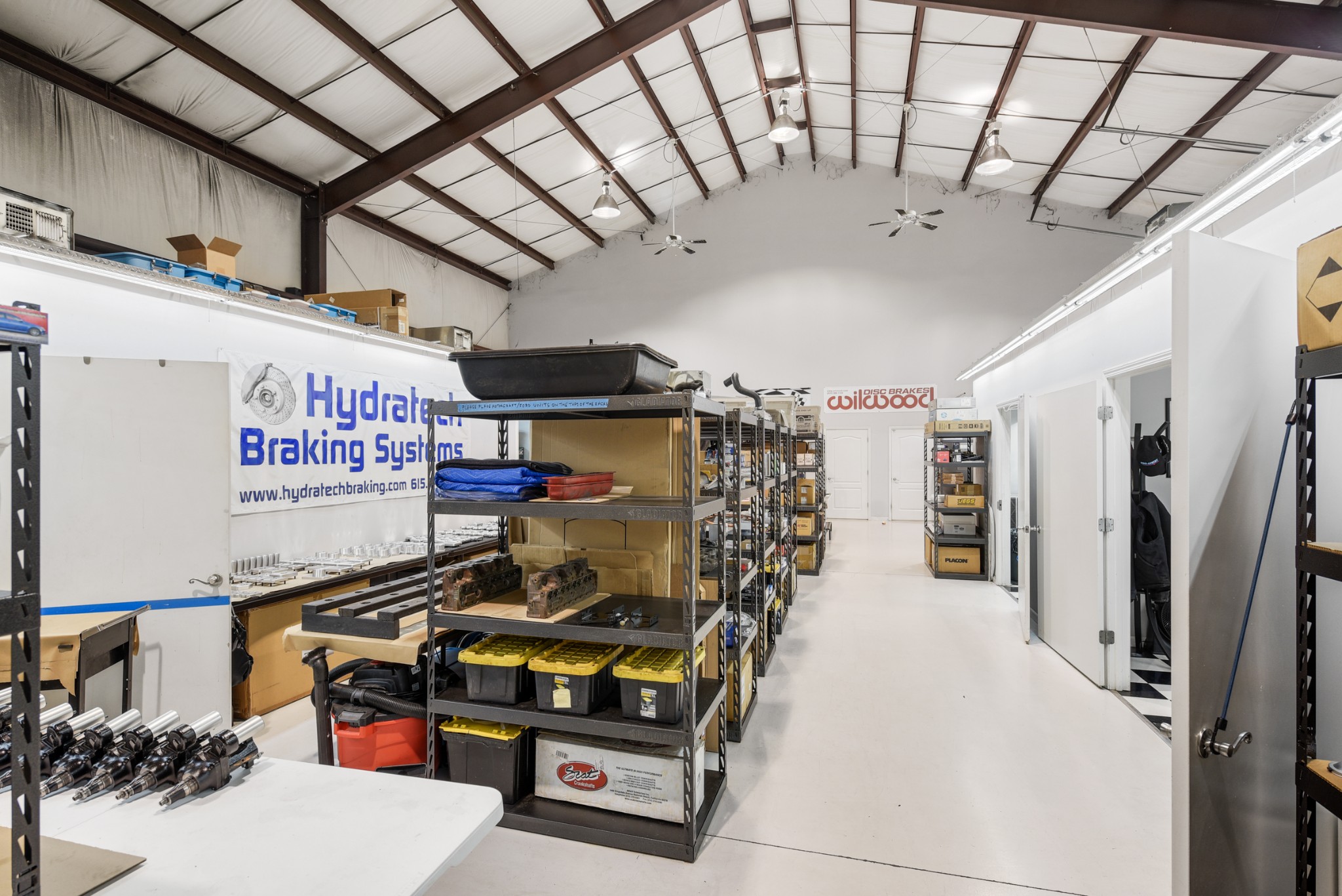 2650 McCrary Road Lebanon, TN 37090 - Photo 14 of 40 a view of a room with gym equipment