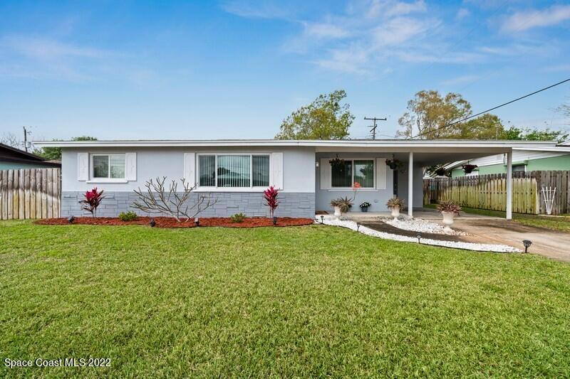 620 Croton Road Melbourne, FL 32935 - Photo 1 of 12 Front of the house