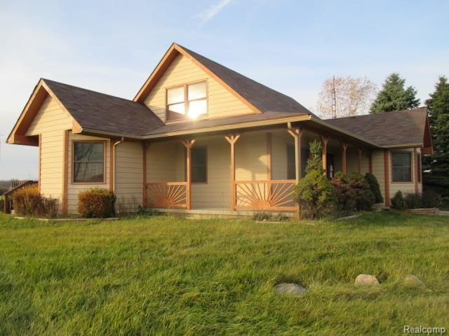 470 West Burnside Road Fostoria, MI 48435 - Photo 3 of 24 IMG_0262.jpg
