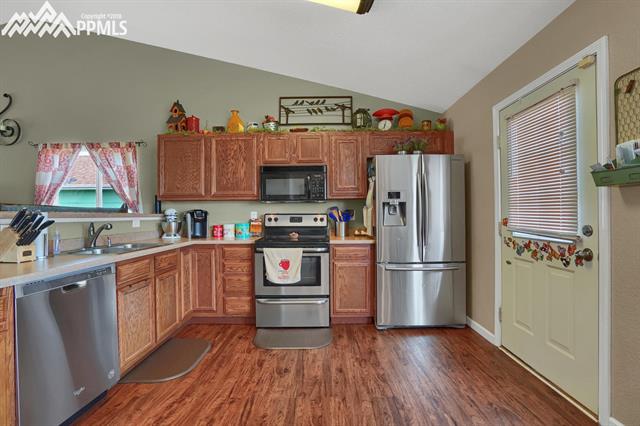7417 Farmcrest Road Colorado Springs, CO 80925 - Photo 7 of 30