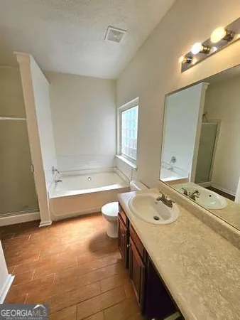 $1,800 | 7725 Newbury Drive, Jonesboro, GA 30236