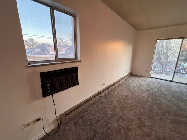 $129,000 | 300 Circle Avenue, Unit 3G, Forest Park, IL 60130