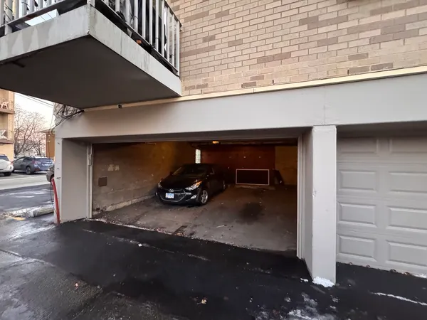 $129,000 | 300 Circle Avenue, Unit 3G, Forest Park, IL 60130
