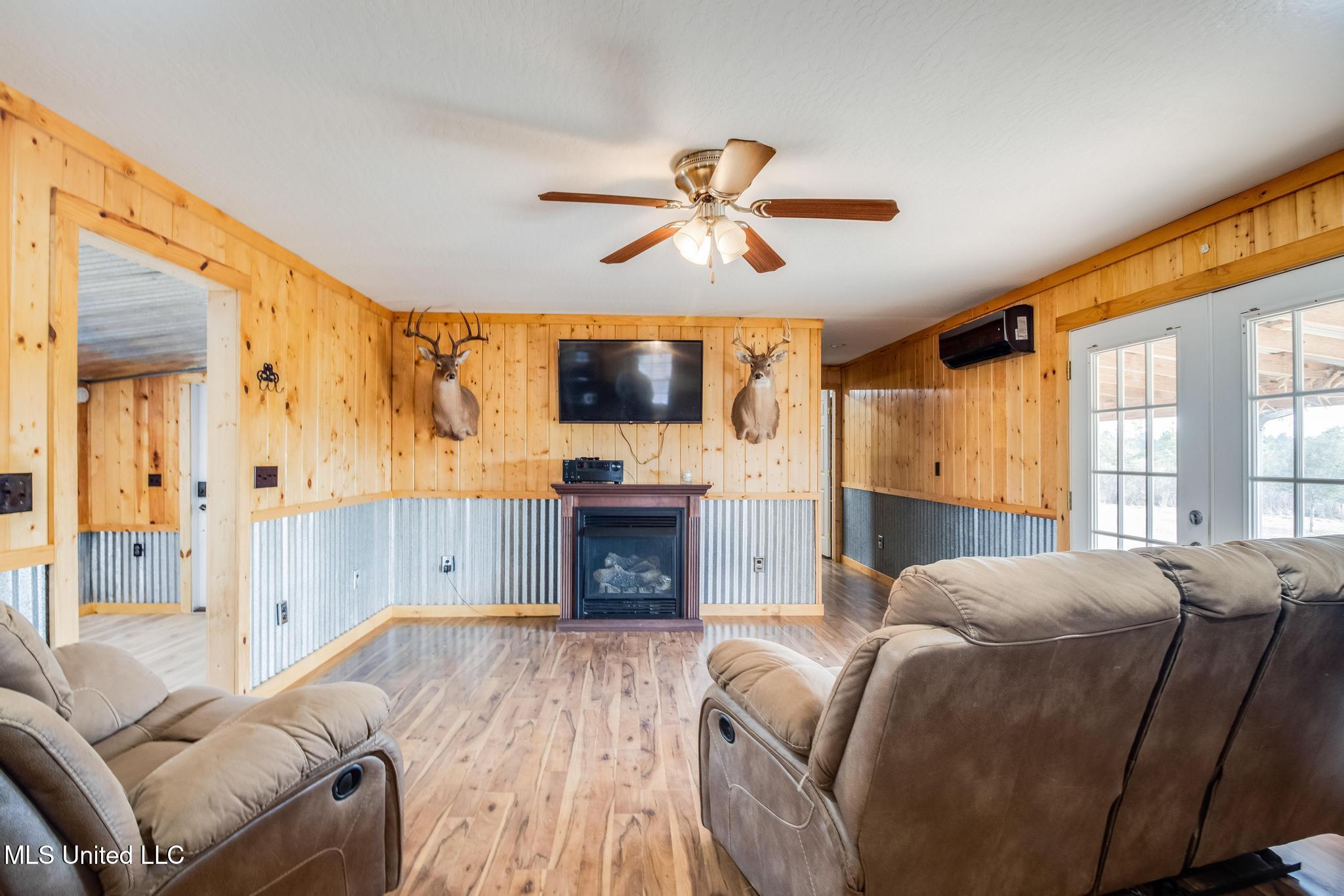 85 Major Road Wiggins, MS 39577 - Photo 6 of 20 IMG_3724