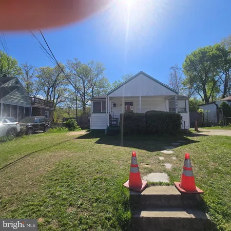 $329,000 | 5007 54th Place, Hyattsville, MD 20781