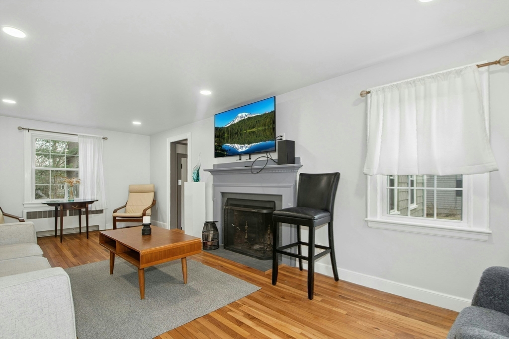 94 Spruce Street Framingham, MA 01701 - Photo 31 of 36