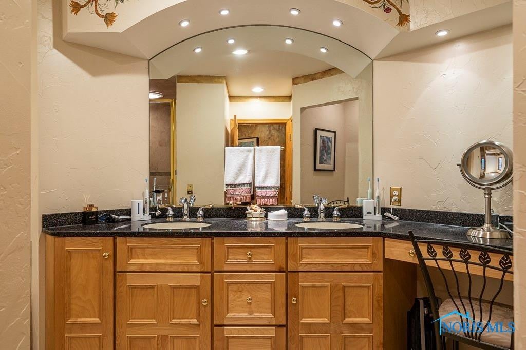4205 Sheraton Road Toledo, OH 43606 - Photo 25 of 46 Gallery Image 25