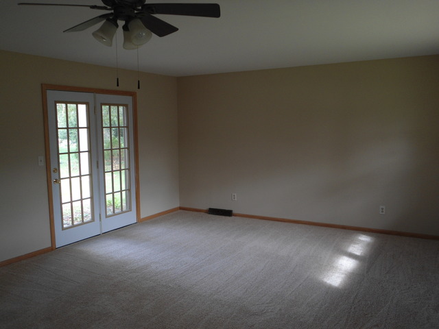 33658 North State Road Genoa, IL 60135 - Photo 9 of 16