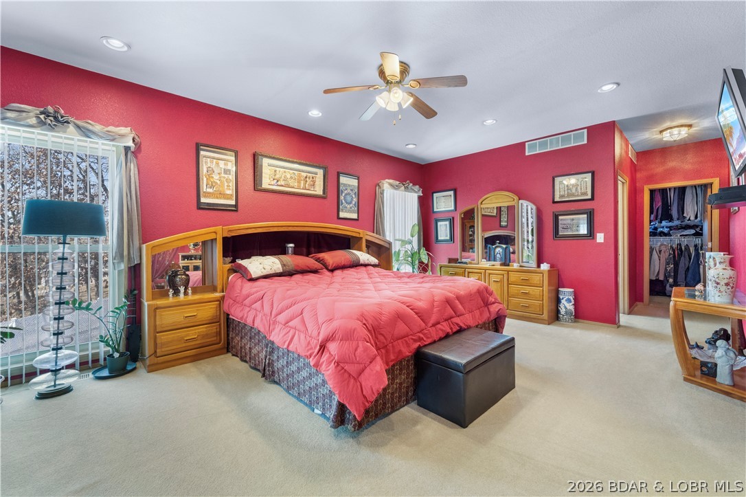 2264 Bittersweet Road Lake Ozark, MO 65049 - Photo 19 of 43 Space for a king bed and more