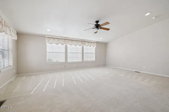 $597,000 | 139 Dickens Circle, Unit 139, Ventura, CA 93003