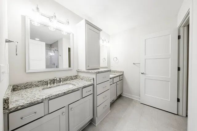 $474,900 | 165 Aerie Circle, Unit 105, Brookfield, WI 53045