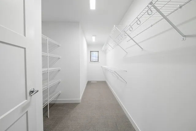 $474,900 | 165 Aerie Circle, Unit 105, Brookfield, WI 53045