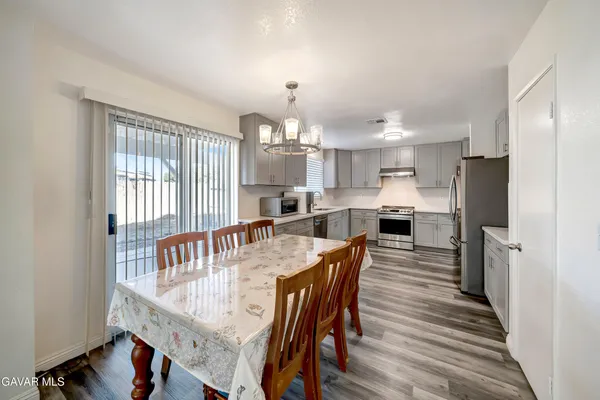 $589,900 | 44111 Lotus Court, Lancaster, CA 93536