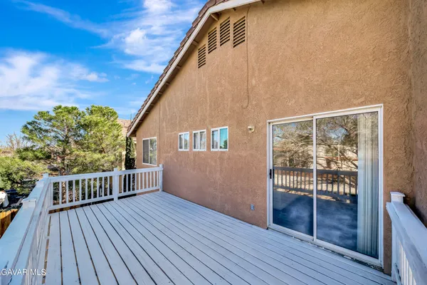 $589,900 | 44111 Lotus Court, Lancaster, CA 93536