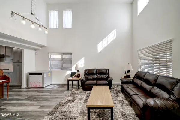 $589,900 | 44111 Lotus Court, Lancaster, CA 93536