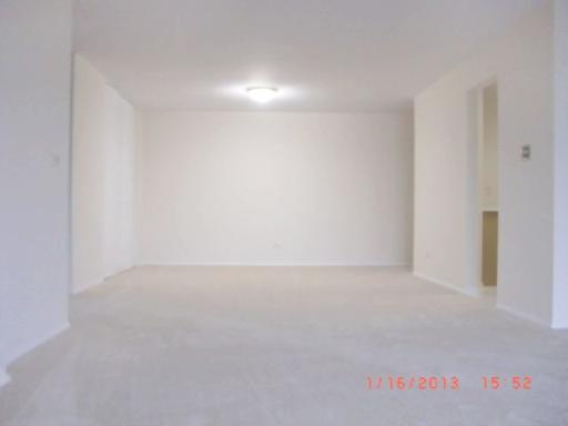 10353 Dearlove Road, Unit 5A Glenview, IL 60025 - Photo 5 of 9 a view of an empty room