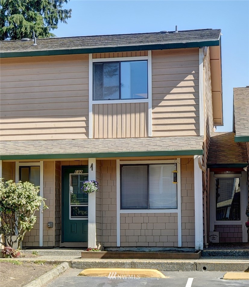 21529 4th Avenue West, Unit C32 Bothell, WA 98021 - Photo 2 of 24