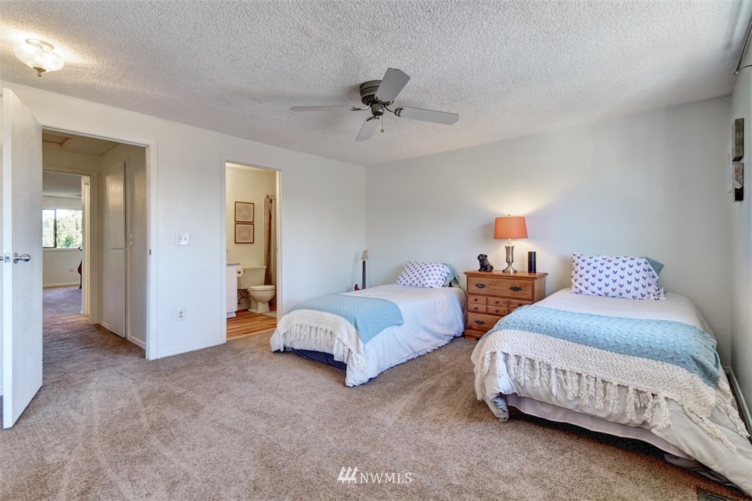 21529 4th Avenue West, Unit C32 Bothell, WA 98021 - Photo 20 of 24
