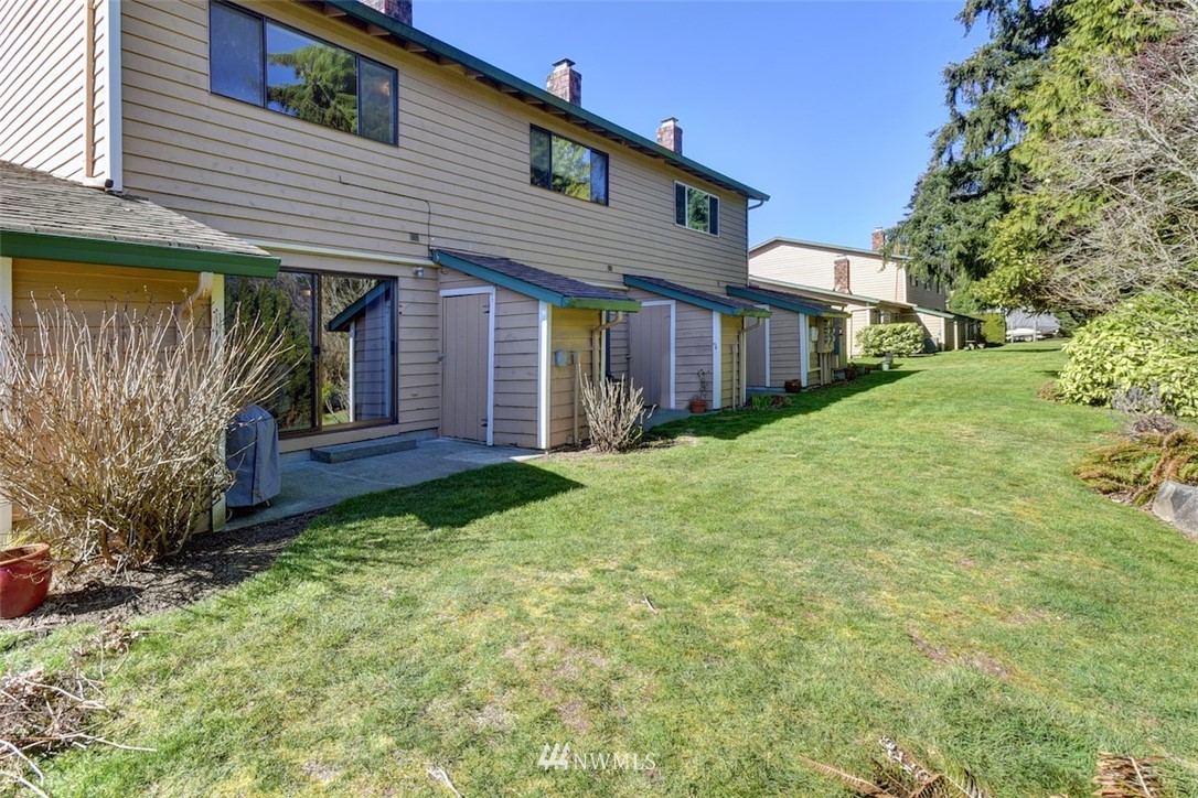21529 4th Avenue West, Unit C32 Bothell, WA 98021 - Photo 23 of 24