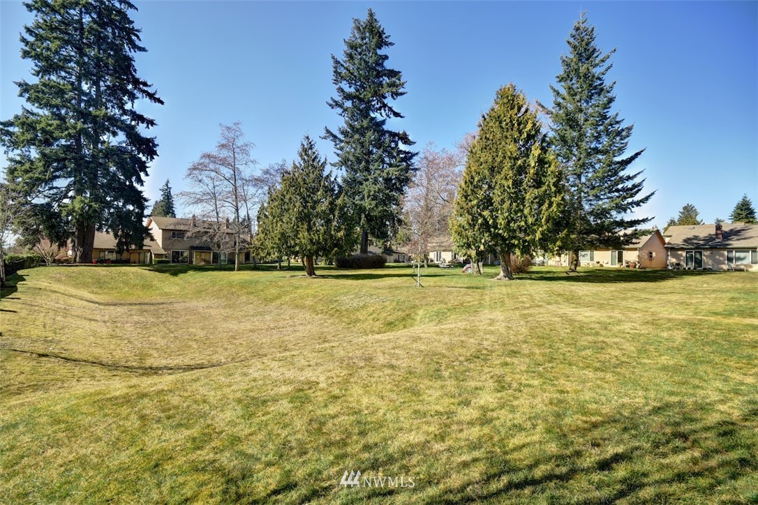21529 4th Avenue West, Unit C32 Bothell, WA 98021 - Photo 24 of 24