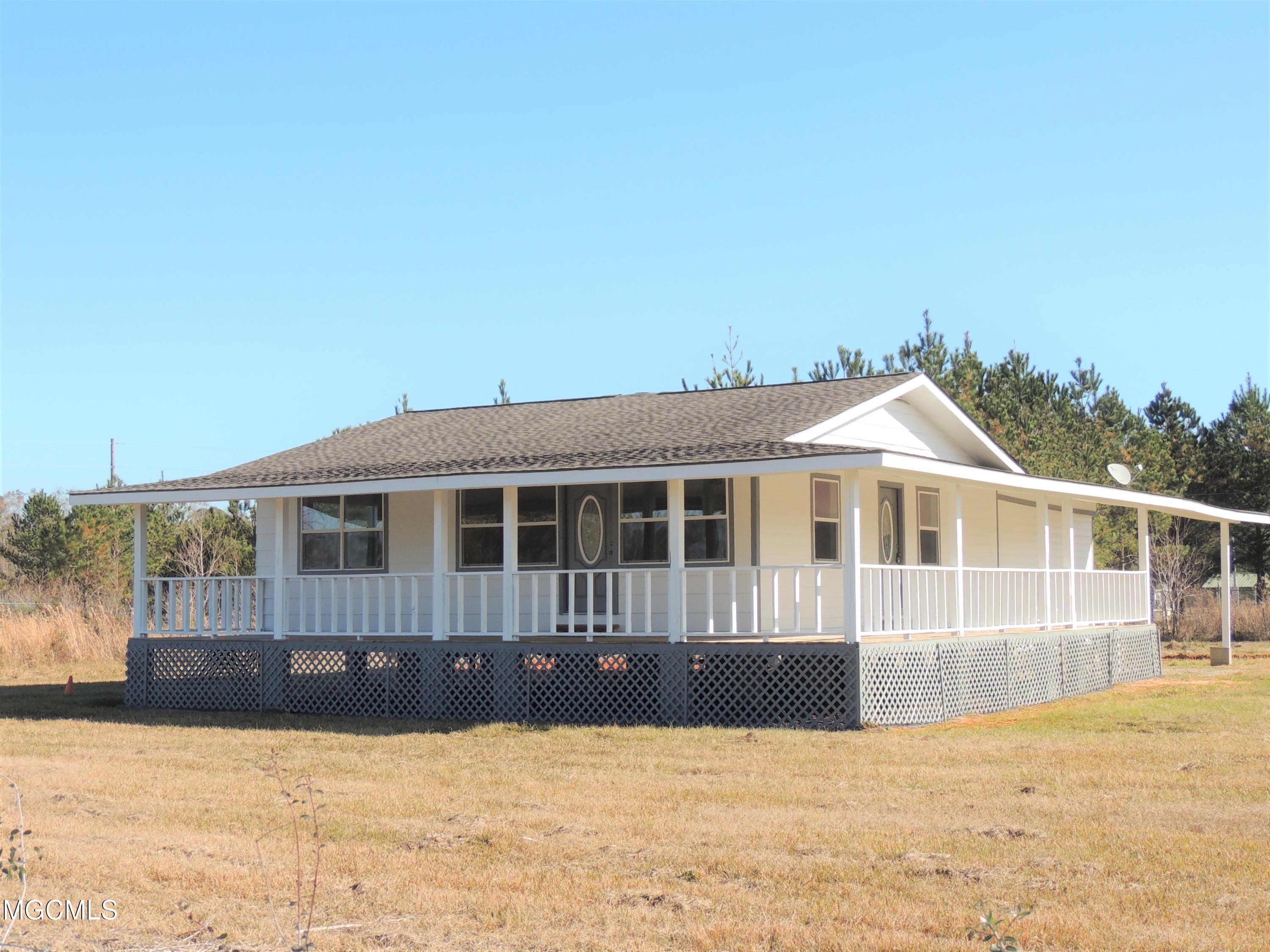 16245 Lily Orchard Road Moss Point, MS 39562 - Photo 1 of 33 DSCN9311