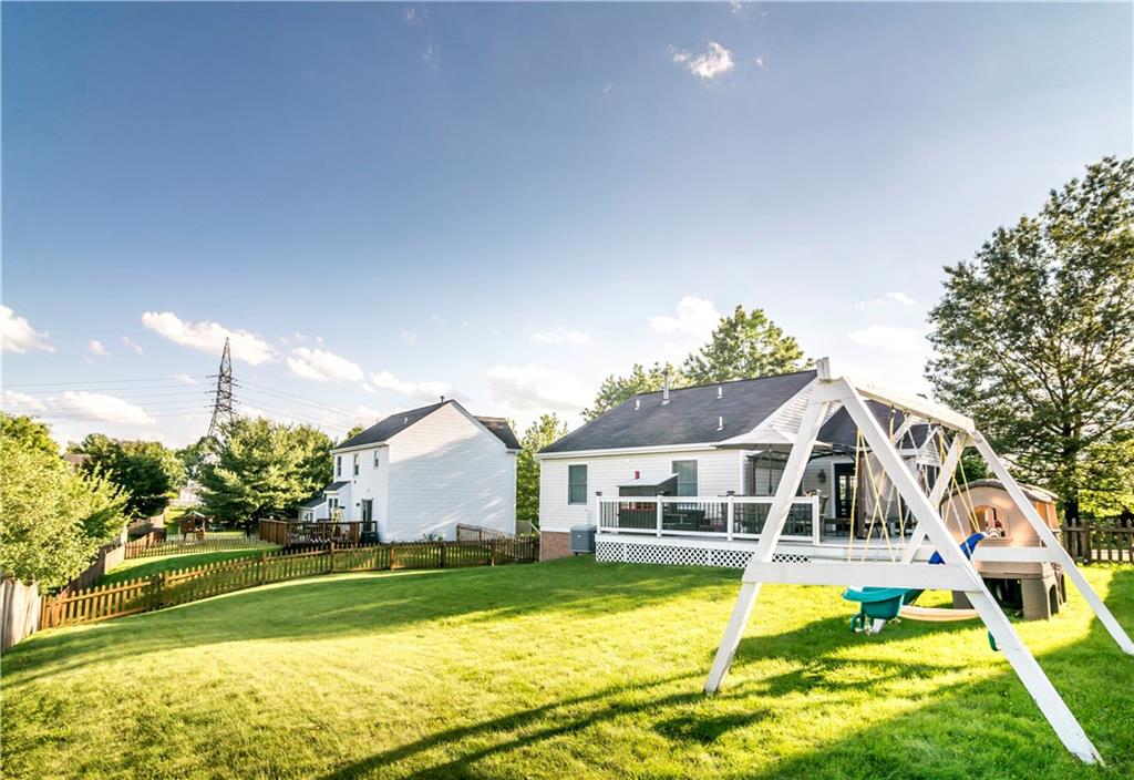 236 Randy Lane Coraopolis, PA 15108 - Photo 23 of 25 Gallery Image 23