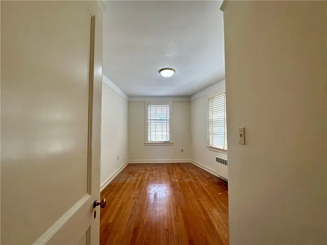 $1,800 | 5404 St Charles Avenue, Unit C, New Orleans, LA 70115