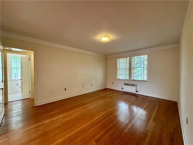 $1,800 | 5404 St Charles Avenue, Unit C, New Orleans, LA 70115