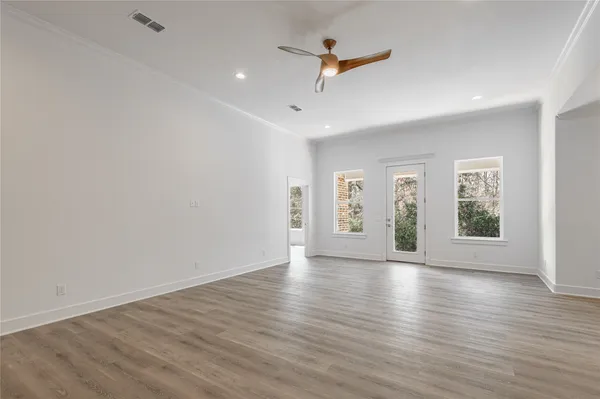 $389,000 | 825 Village Gate Circle, Nacogdoches, TX 75961