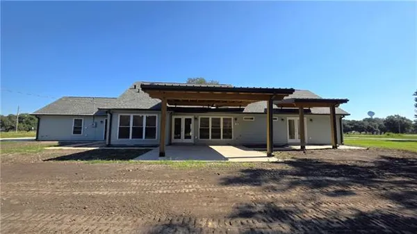 $5,500 | 316 F Edward Hebert Boulevard, Belle Chasse, LA 70037