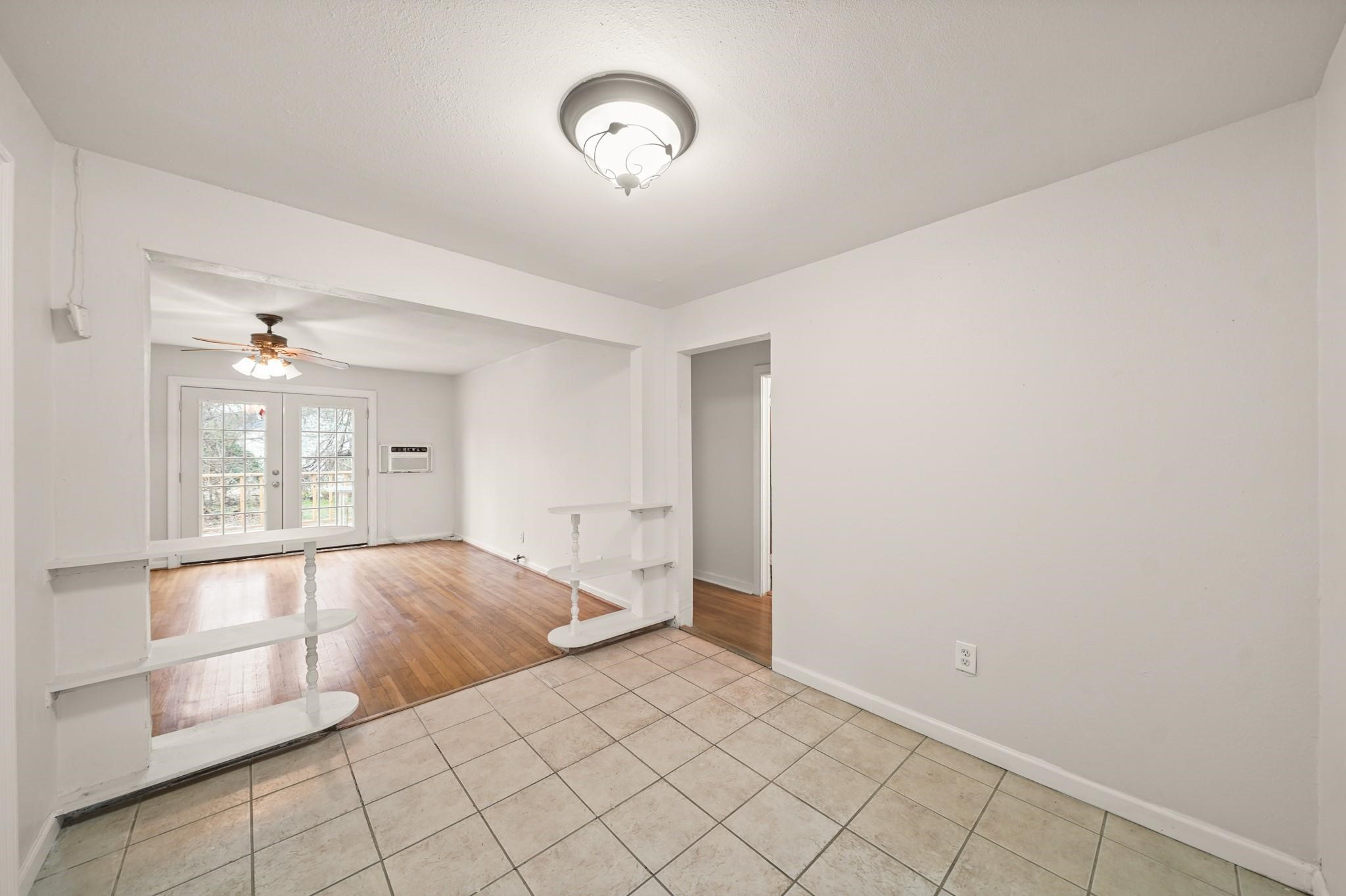 7502 Ley Road Houston, TX 77028 - Photo 6 of 24