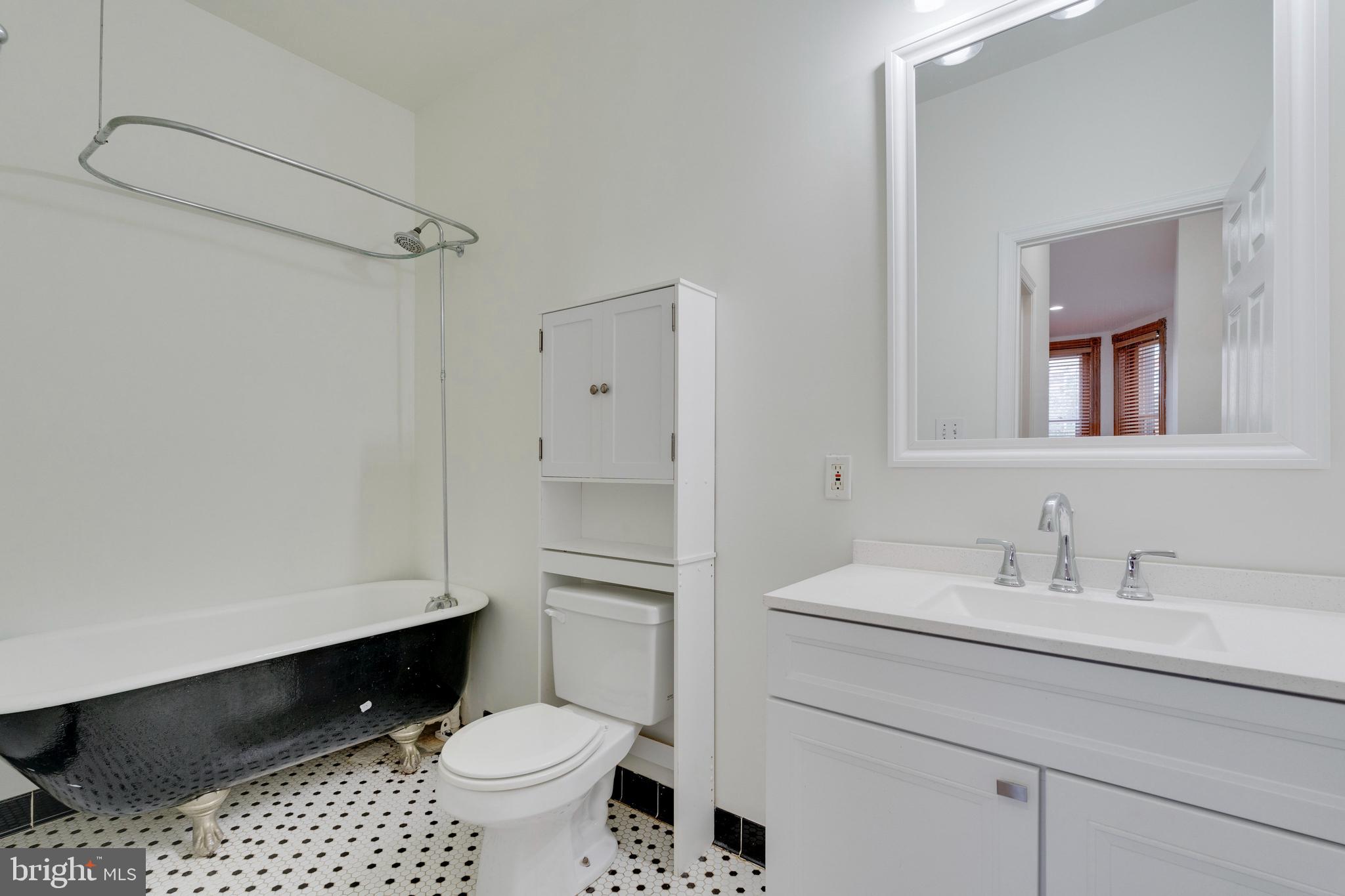 33 R Street Northeast, Unit A Washington, DC 20002 - Photo 20 of 33 Primary bathroom
