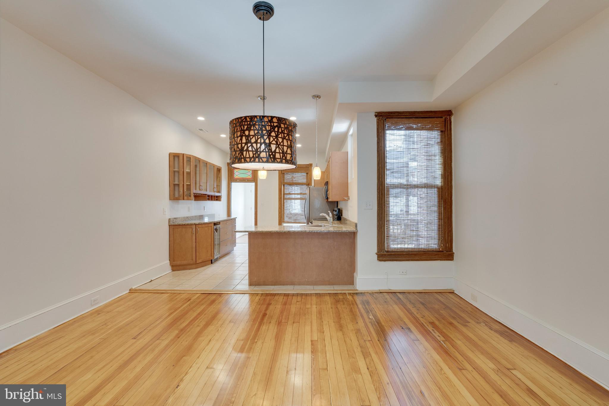 33 R Street Northeast, Unit A Washington, DC 20002 - Photo 7 of 33 Dining room/kitchen