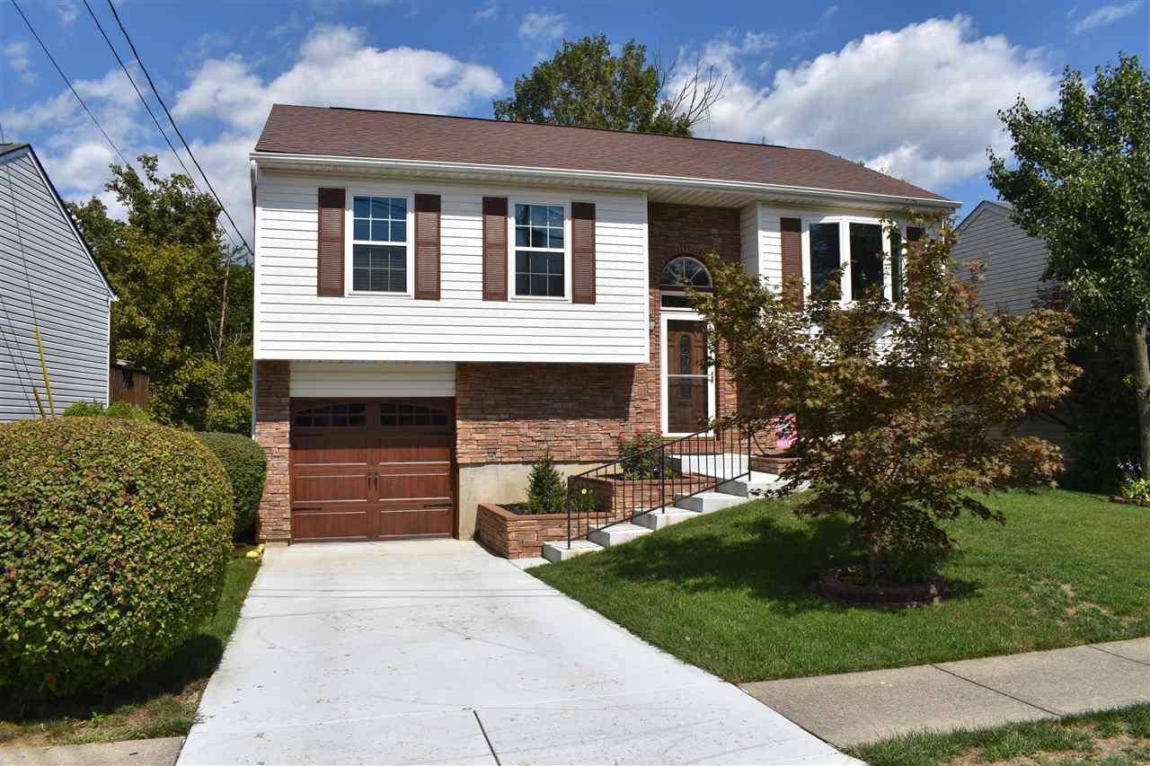 2688 Ridgecrest Lane Covington, KY 41017 - Photo 2 of 25