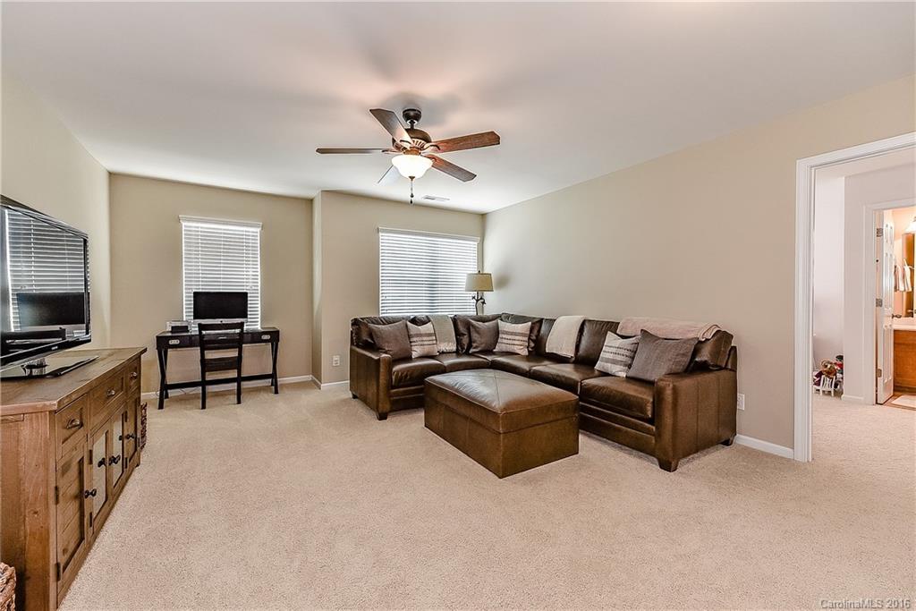 9604 Woburn Road Charlotte, NC 28277 - Photo 14 of 24 Gallery Image 14