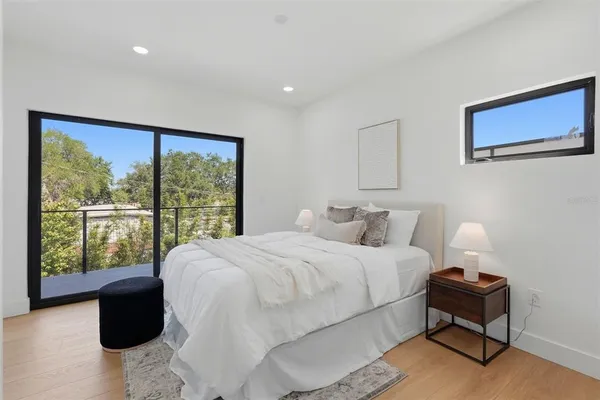 $899,000 | 2525 18th Avenue North, St. Petersburg, FL 33713