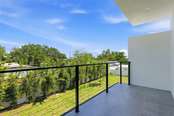 $899,000 | 2525 18th Avenue North, St. Petersburg, FL 33713