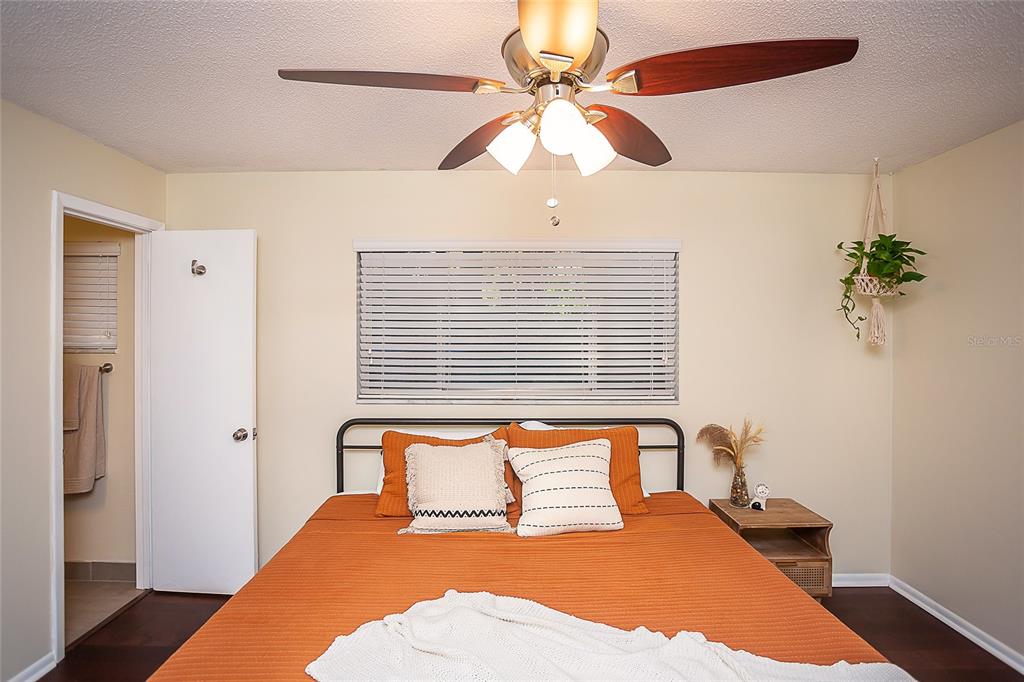 734 Northwest 38th Street Gainesville, FL 32607 - Photo 14 of 25