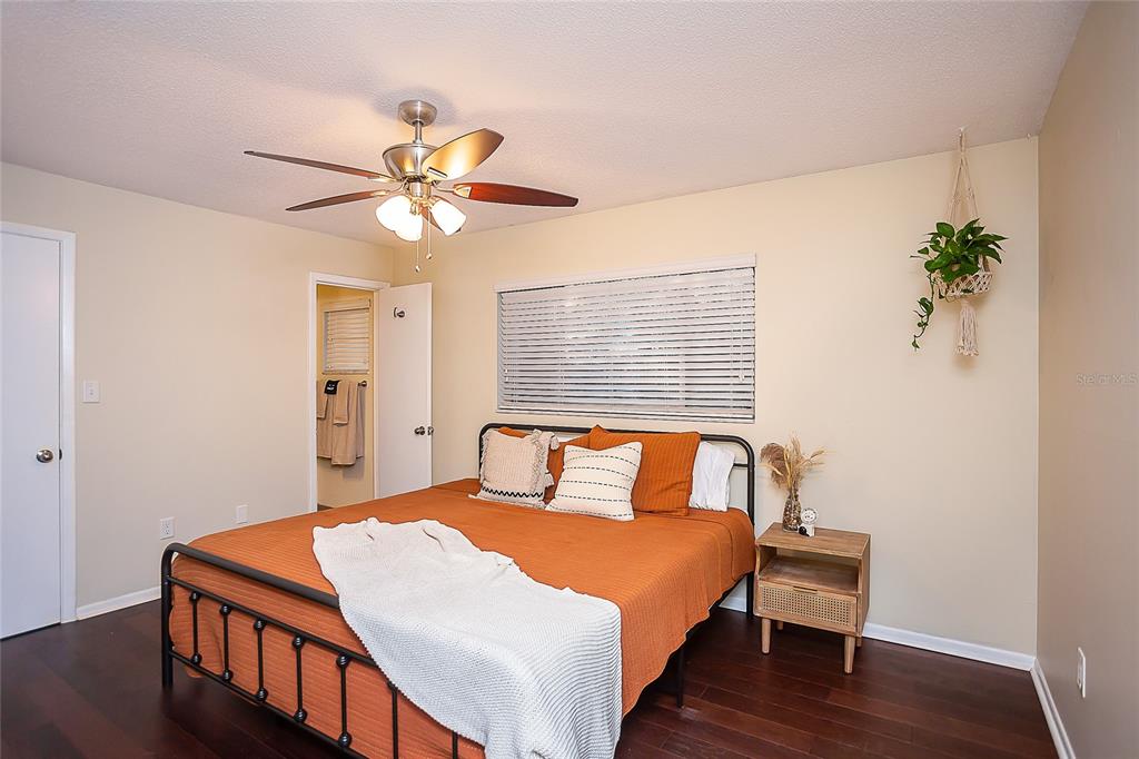 734 Northwest 38th Street Gainesville, FL 32607 - Photo 15 of 25