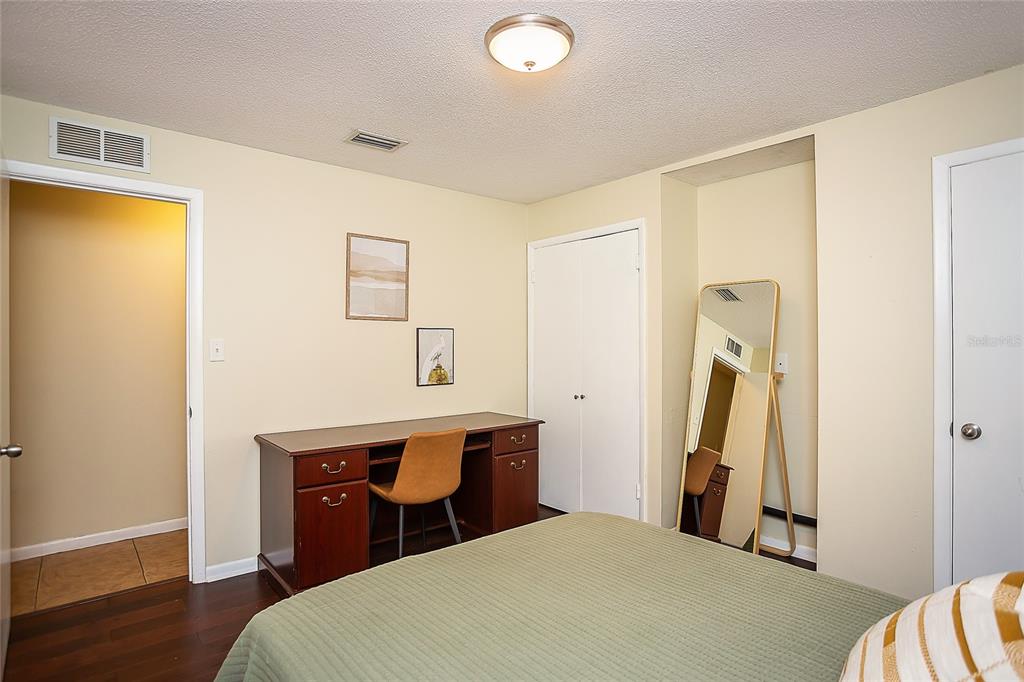 734 Northwest 38th Street Gainesville, FL 32607 - Photo 16 of 25