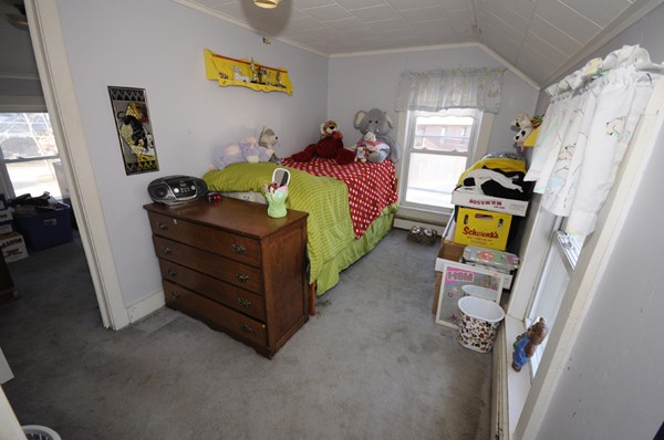 16 Lands-End Road Tyngsborough, MA 01879 - Photo 11 of 12 Gallery Image 11