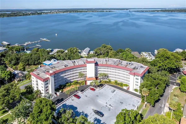 $344,900 | 601 North Mc Donald Street, Unit 105, Mount Dora, FL 32757