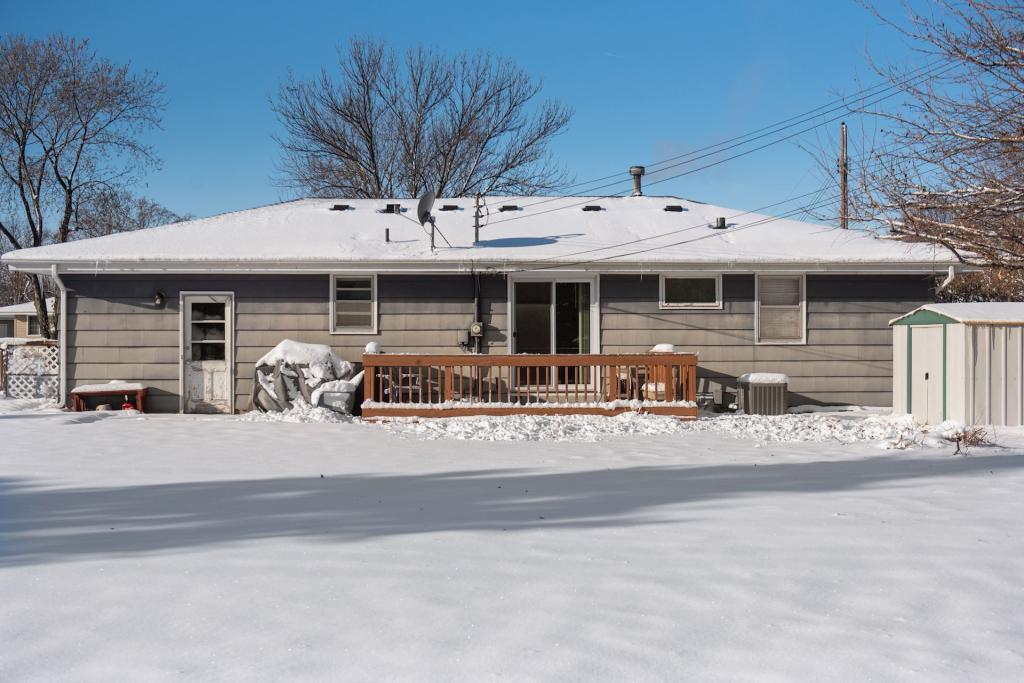 8209 Goodrich Road Bloomington, MN 55437 - Photo 28 of 31 Gallery Image 28
