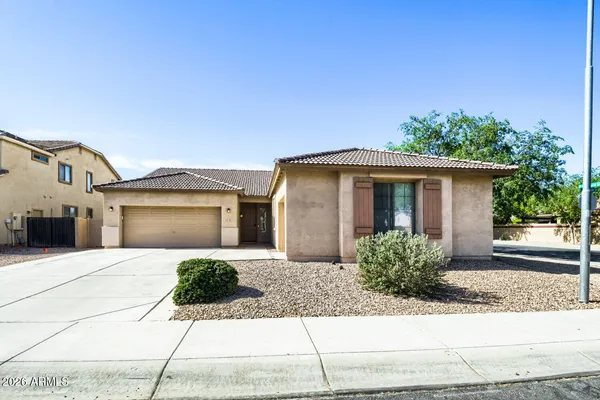 $329,900 | 1561 East Palo Verde Drive, Casa Grande, AZ 85122