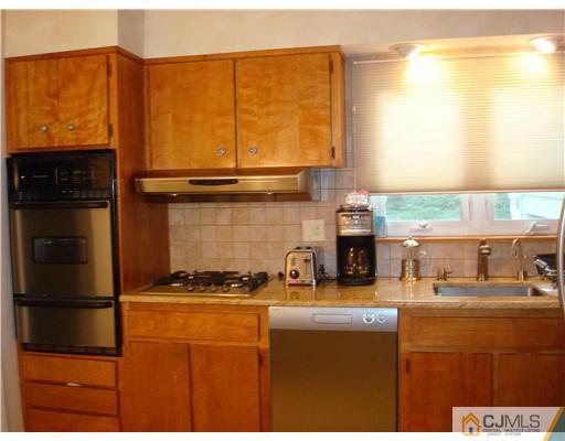 23 Norton Road East Brunswick, NJ 08816 - Photo 5 of 7 Gallery Image 5