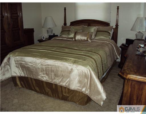 23 Norton Road East Brunswick, NJ 08816 - Photo 7 of 7 Gallery Image 7