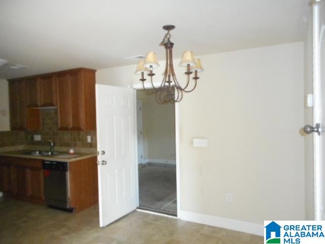 85 Clover Street Odenville, AL 35120 - Photo 4 of 9